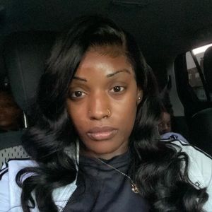 Meet your Posher, Bri